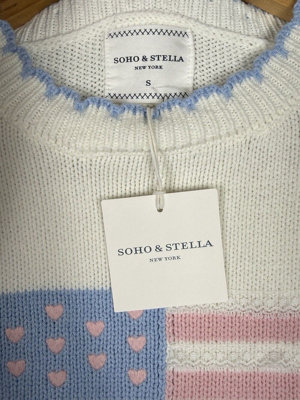 Soho & Stella American Flag Sweater Small White Patriotic Knit Pullover USA NWT - Picture 5 of 11